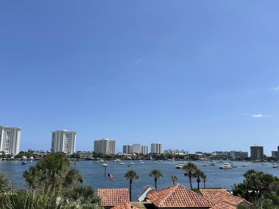 Недавно продано: $1,299,000 (2 спален, 2 ванн, 1785 Квадратных фут)