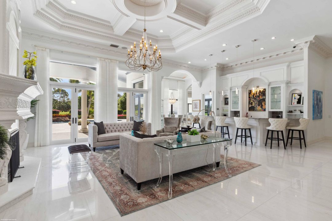 На продажу: $13,795,000 (5 спален, 7 ванн, 8254 Квадратных фут)