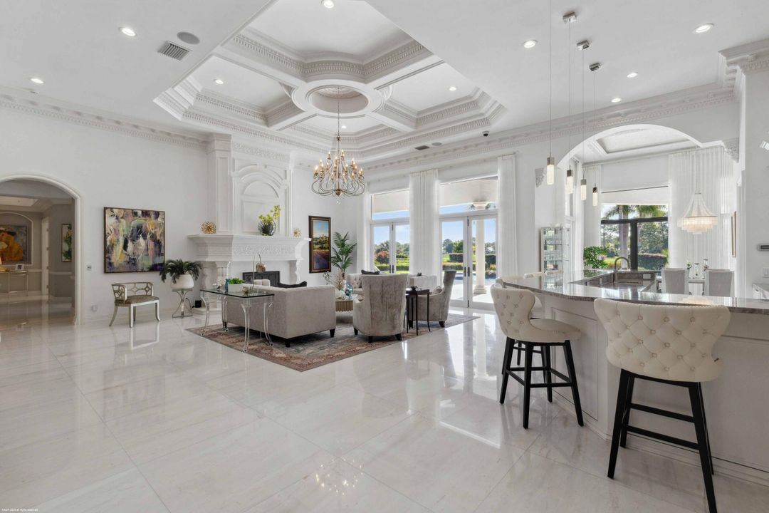 На продажу: $13,795,000 (5 спален, 7 ванн, 8254 Квадратных фут)