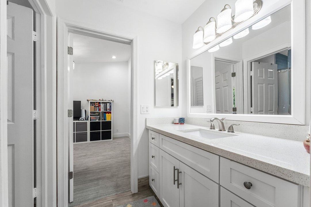 For Sale: $3,345,000 (5 beds, 3 baths, 2932 Square Feet)