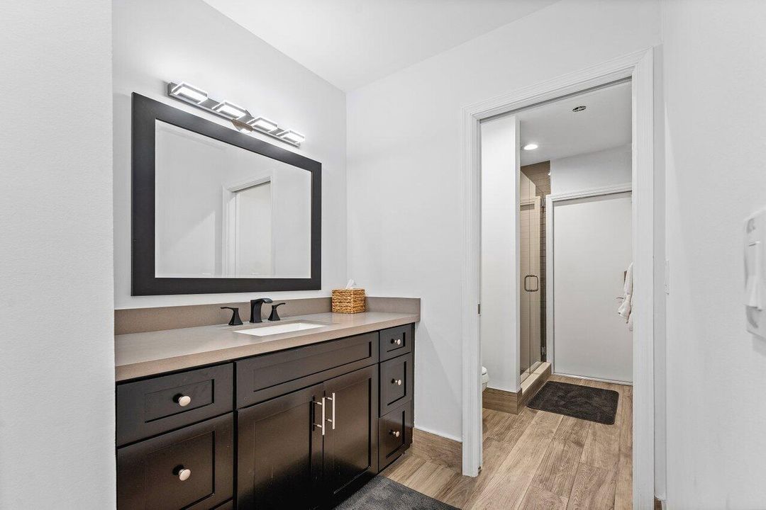 For Sale: $3,345,000 (5 beds, 3 baths, 2932 Square Feet)