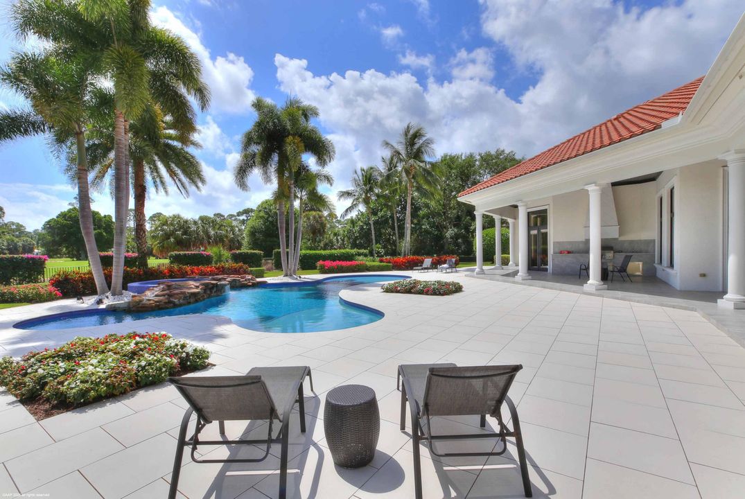 На продажу: $13,795,000 (5 спален, 7 ванн, 8254 Квадратных фут)