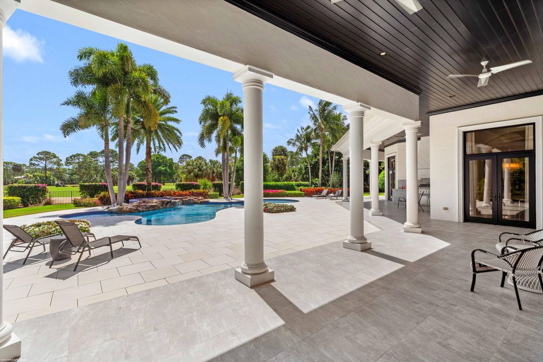 На продажу: $13,795,000 (5 спален, 7 ванн, 8254 Квадратных фут)