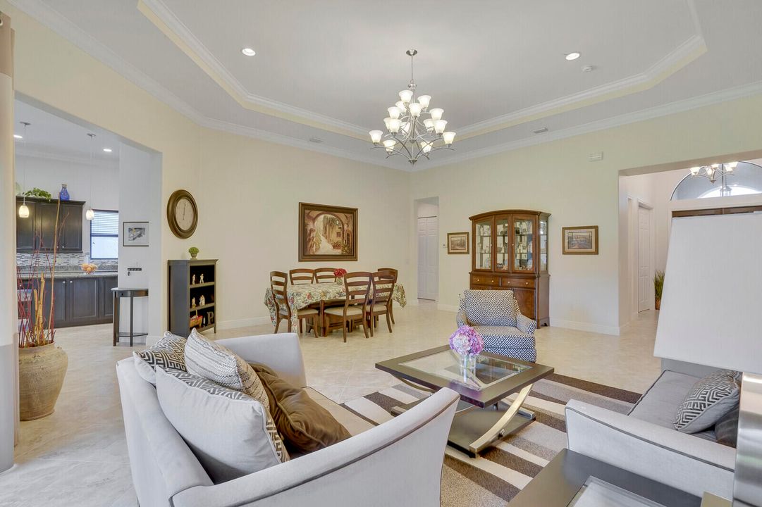 Active With Contract: $870,000 (4 beds, 4 baths, 3082 Square Feet)