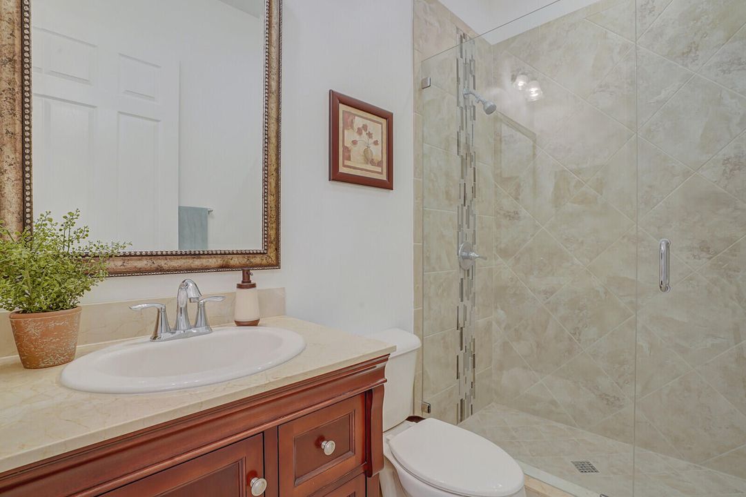 Active With Contract: $870,000 (4 beds, 4 baths, 3082 Square Feet)