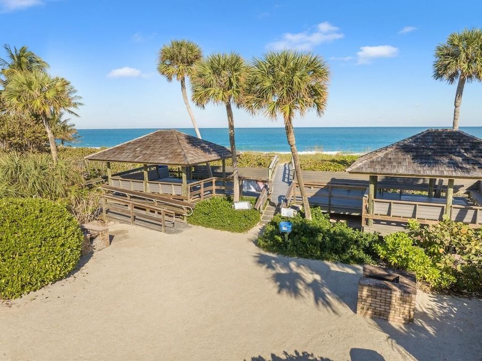 For Sale: $469,000 (2 beds, 2 baths, 1475 Square Feet)