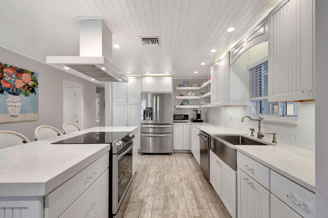 For Rent: $7,900 (3 beds, 2 baths, 1494 Square Feet)