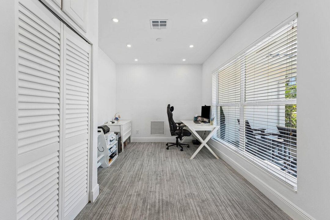 For Sale: $3,345,000 (5 beds, 3 baths, 2932 Square Feet)