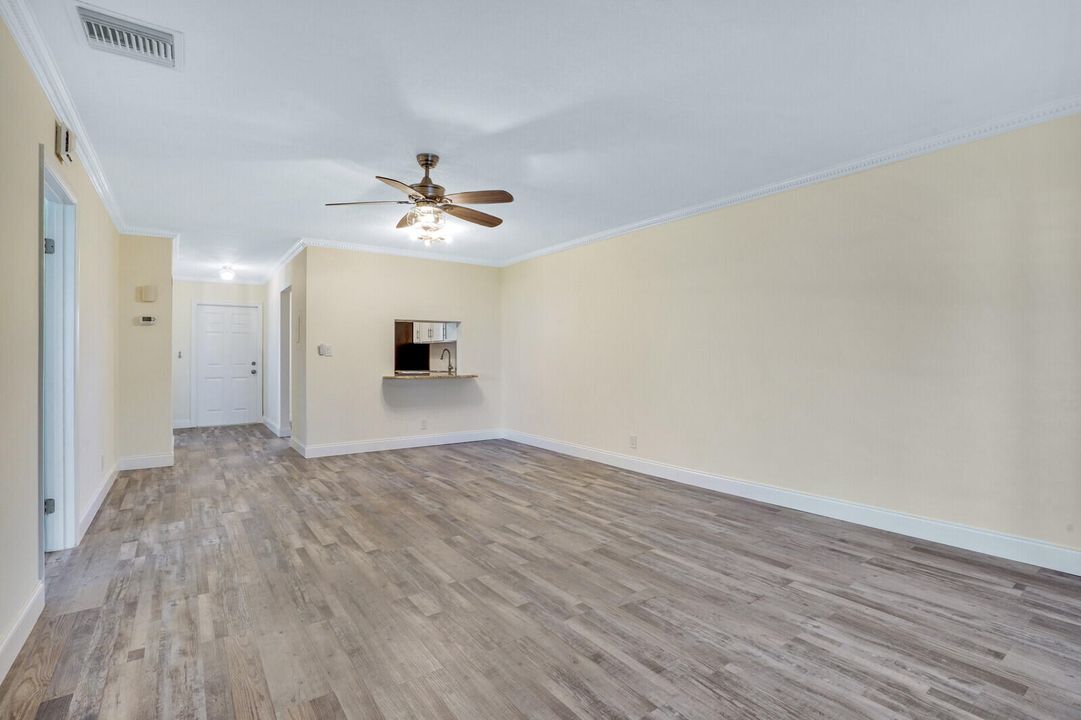 Activo con contrato: $200,000 (2 camas, 2 baños, 1029 Pies cuadrados)