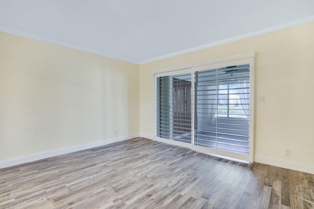 Activo con contrato: $200,000 (2 camas, 2 baños, 1029 Pies cuadrados)