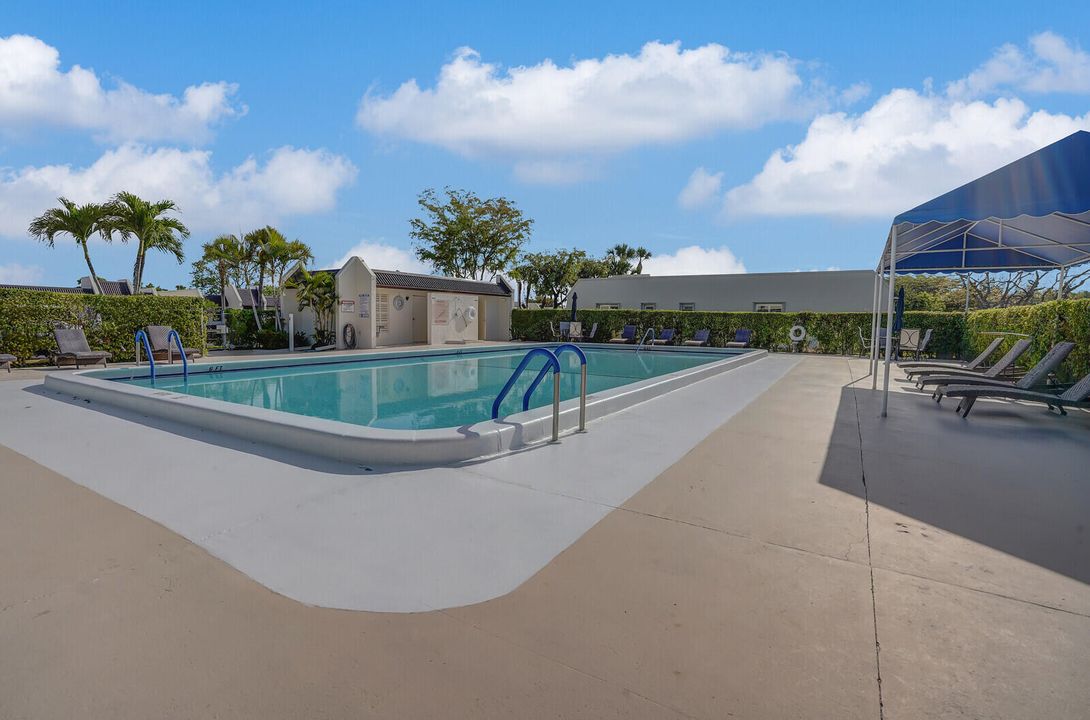 Activo con contrato: $200,000 (2 camas, 2 baños, 1029 Pies cuadrados)