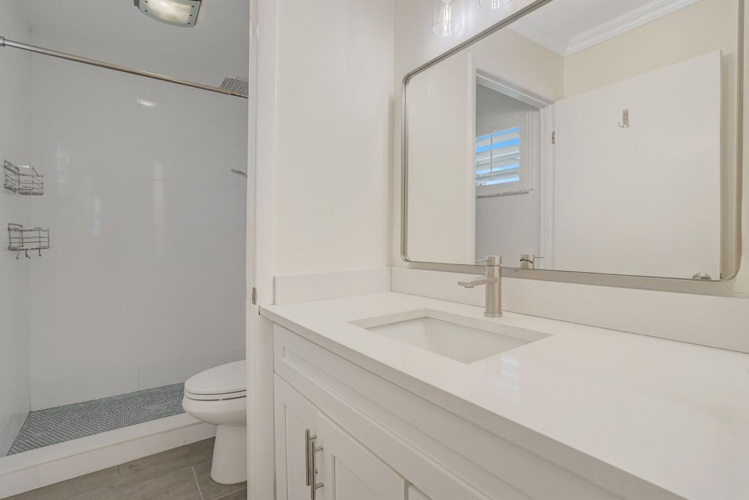 Activo con contrato: $200,000 (2 camas, 2 baños, 1029 Pies cuadrados)