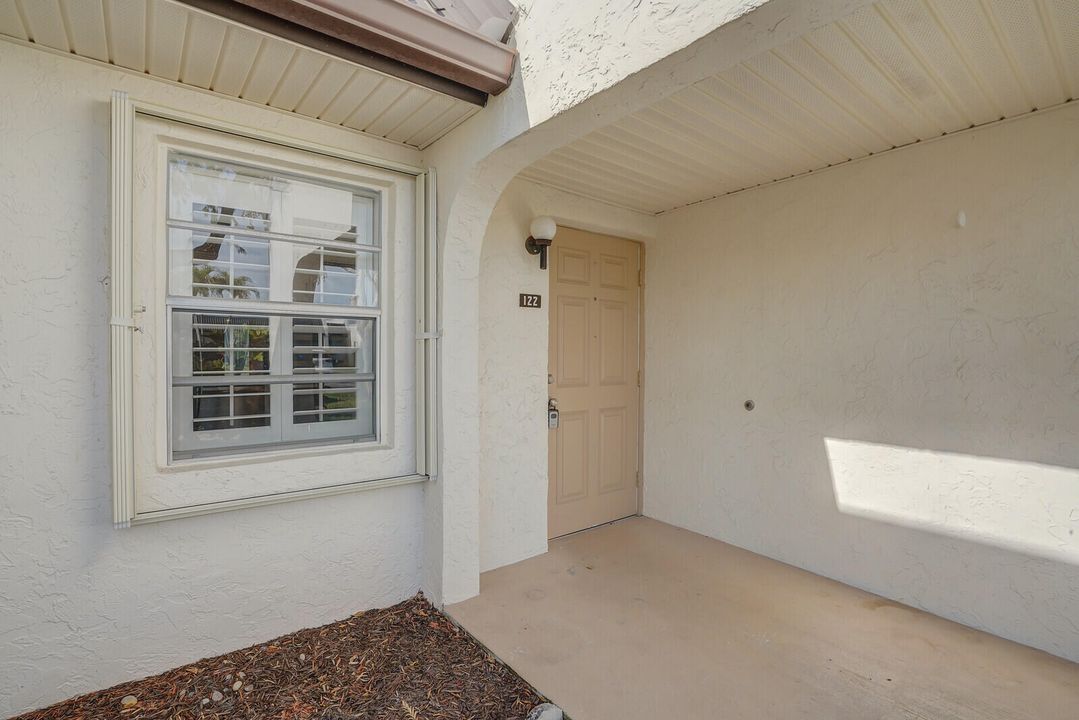 Activo con contrato: $200,000 (2 camas, 2 baños, 1029 Pies cuadrados)