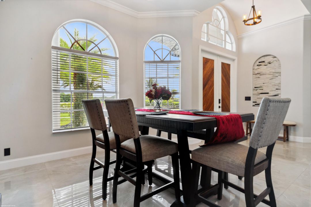 For Sale: $1,895,000 (5 beds, 4 baths, 3755 Square Feet)