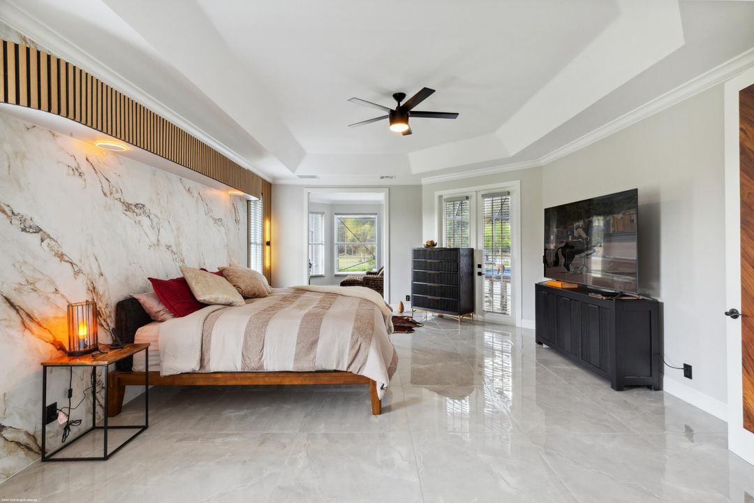 For Sale: $1,895,000 (5 beds, 4 baths, 3755 Square Feet)