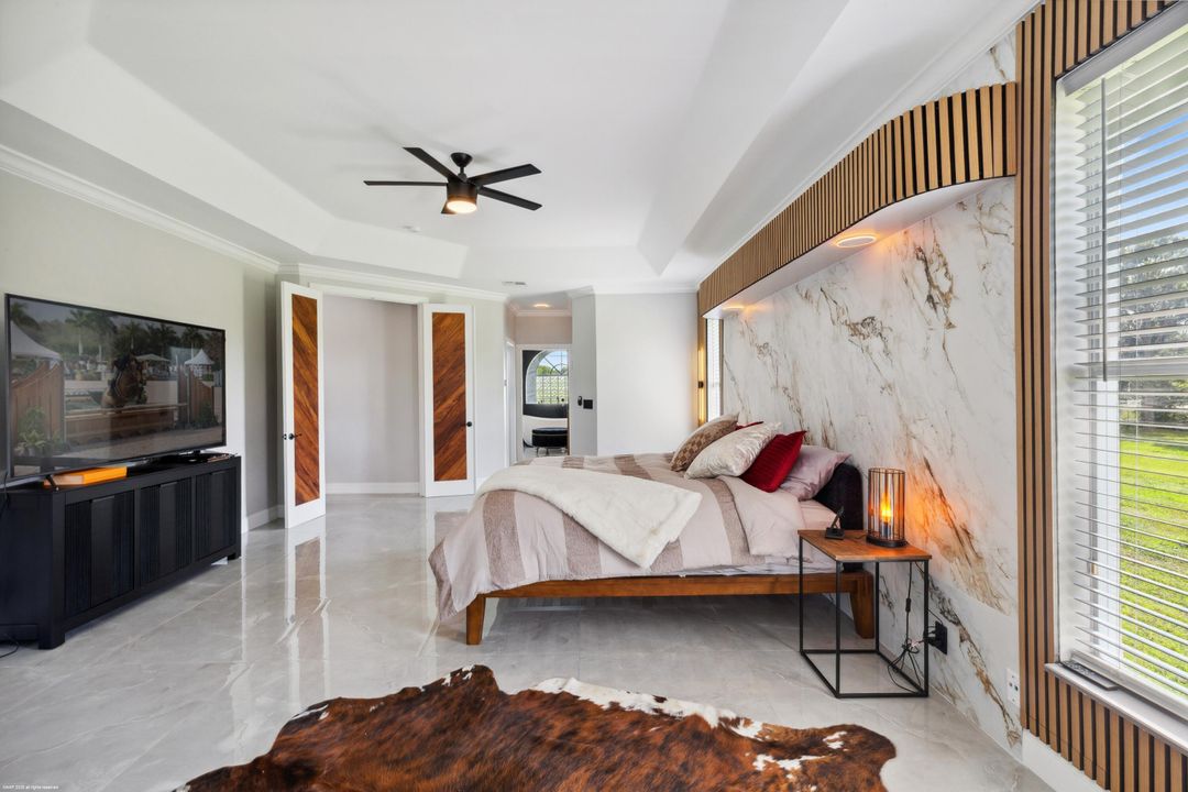 For Sale: $1,895,000 (5 beds, 4 baths, 3755 Square Feet)