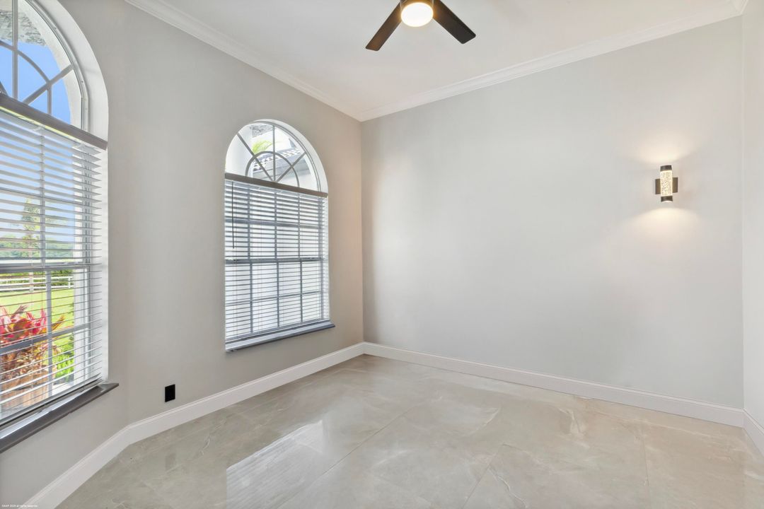 For Sale: $1,895,000 (5 beds, 4 baths, 3755 Square Feet)