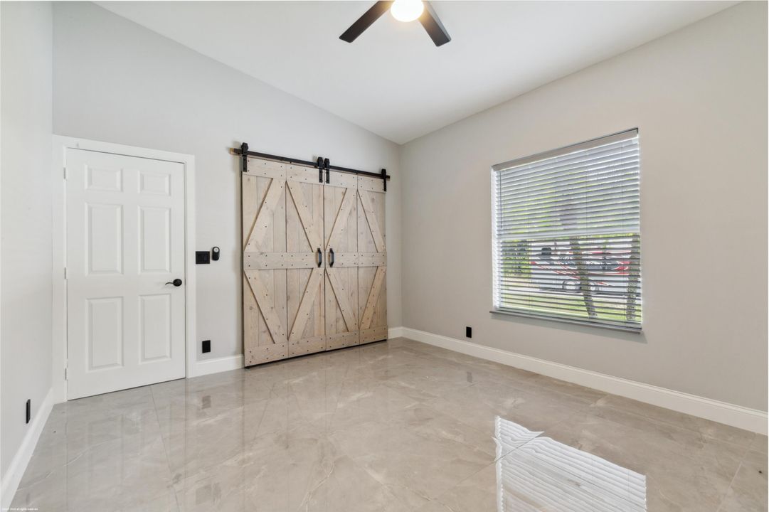 For Sale: $1,895,000 (5 beds, 4 baths, 3755 Square Feet)