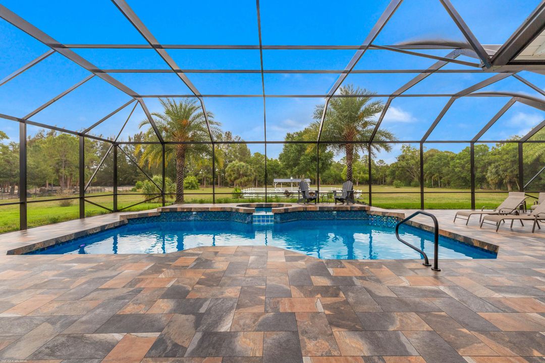 For Sale: $1,895,000 (5 beds, 4 baths, 3755 Square Feet)