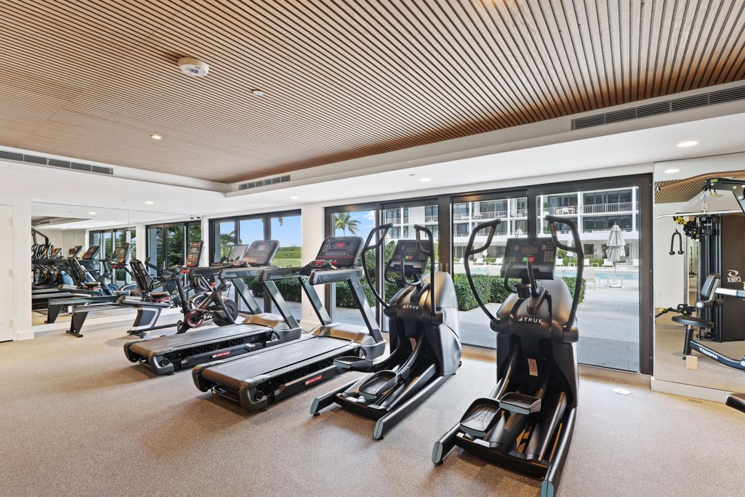 Active With Contract: $1,650,000 (2 beds, 2 baths, 1715 Square Feet)