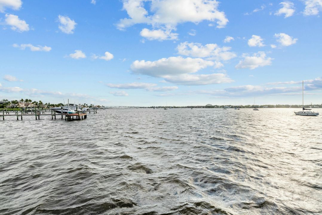 En Venta: $1,462,000 (3 camas, 3 baños, 3467 Pies cuadrados)