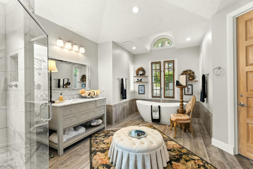 En Venta: $1,462,000 (3 camas, 3 baños, 3467 Pies cuadrados)