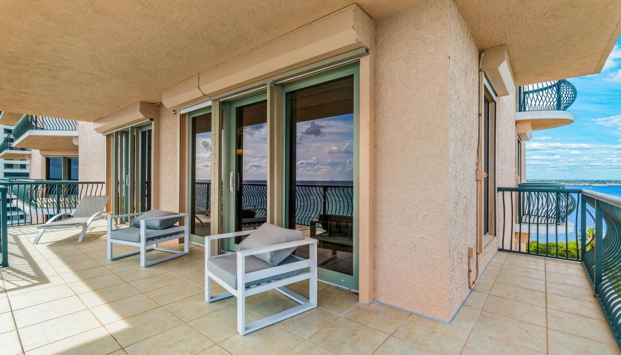 Active With Contract: $12,000 (3 beds, 3 baths, 3483 Square Feet)