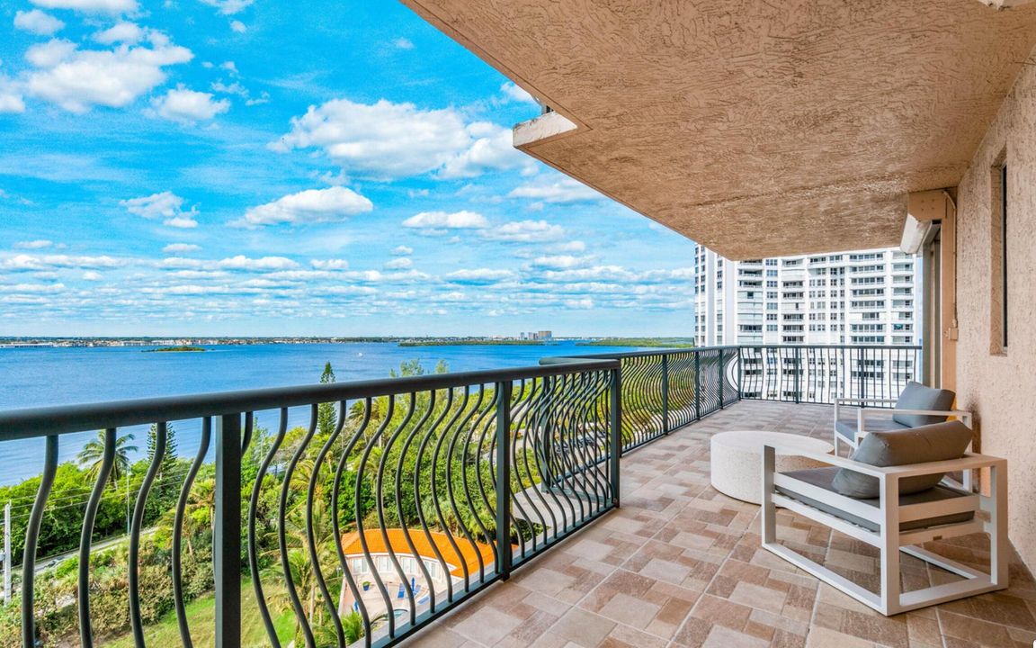 Active With Contract: $12,000 (3 beds, 3 baths, 3483 Square Feet)