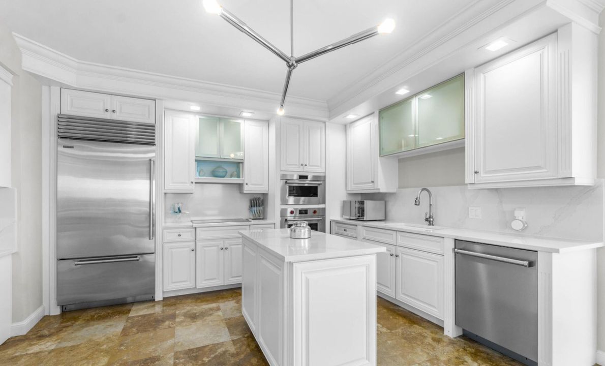 Active With Contract: $12,000 (3 beds, 3 baths, 3483 Square Feet)