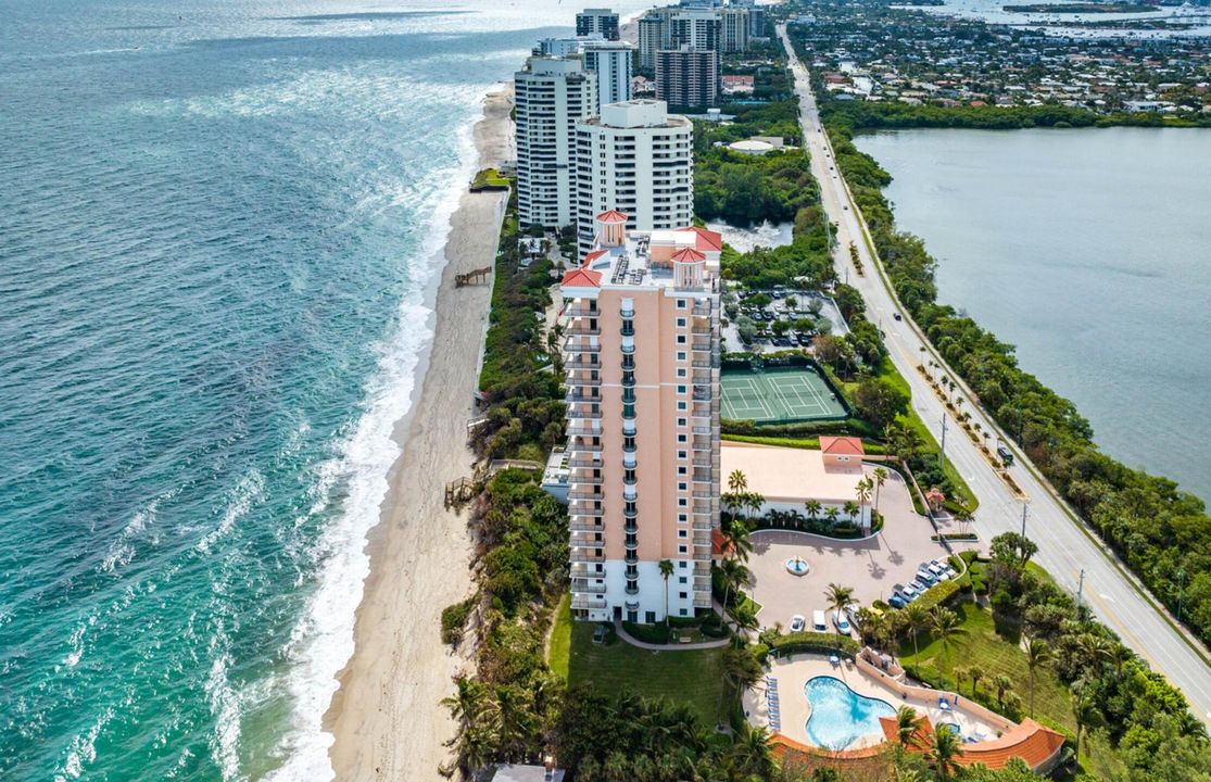 Active With Contract: $12,000 (3 beds, 3 baths, 3483 Square Feet)