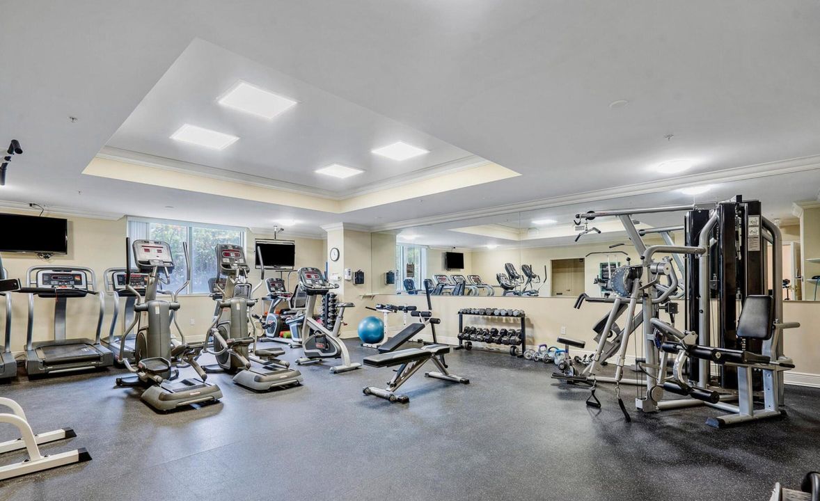 Active With Contract: $12,000 (3 beds, 3 baths, 3483 Square Feet)