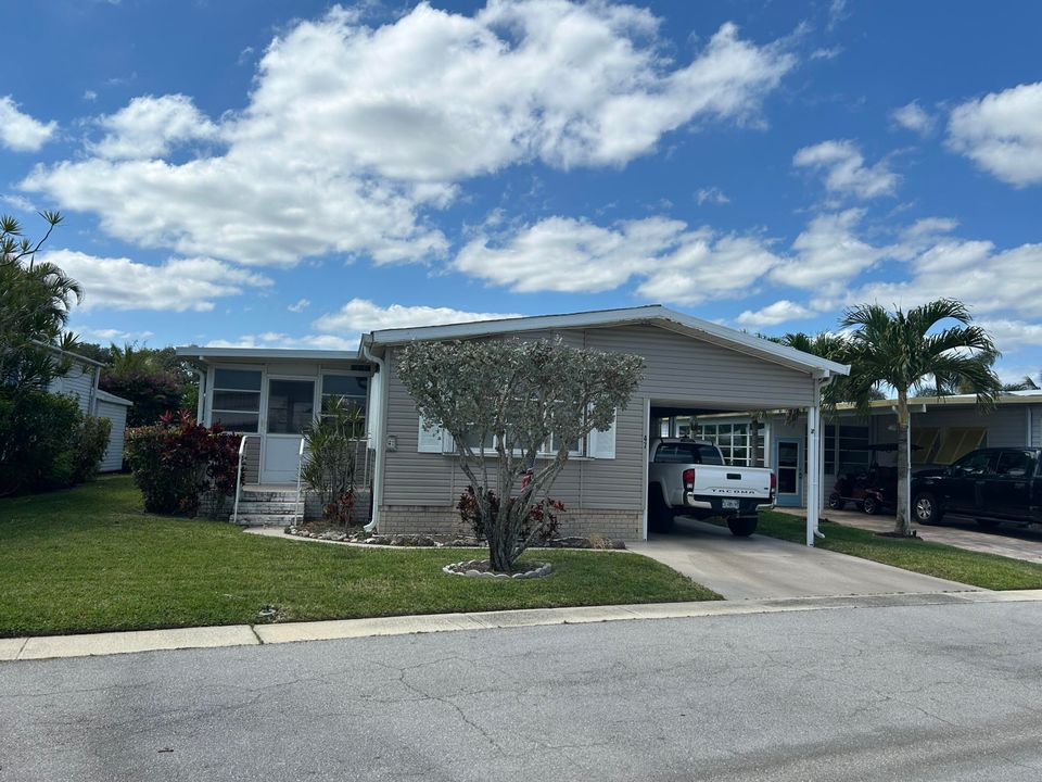 En Venta: $399,000 (2 camas, 2 baños, 1114 Pies cuadrados)