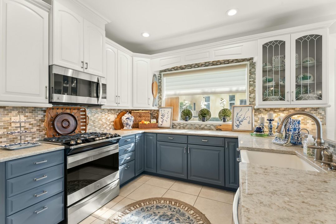 En Venta: $1,462,000 (3 camas, 3 baños, 3467 Pies cuadrados)