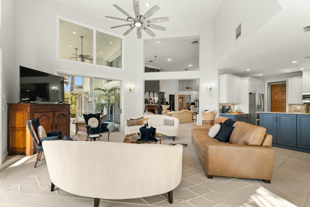 En Venta: $1,462,000 (3 camas, 3 baños, 3467 Pies cuadrados)