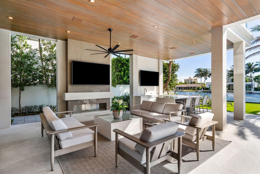 For Sale: $27,500,000 (5 beds, 6 baths, 8287 Square Feet)