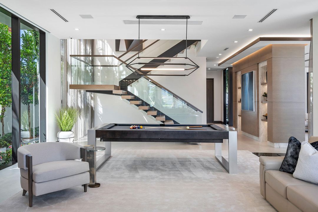 For Sale: $27,500,000 (5 beds, 6 baths, 8287 Square Feet)