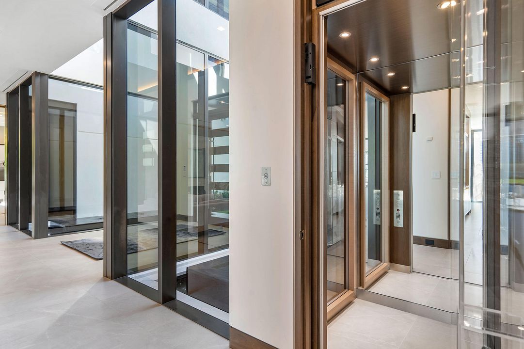 For Sale: $27,500,000 (5 beds, 6 baths, 8287 Square Feet)