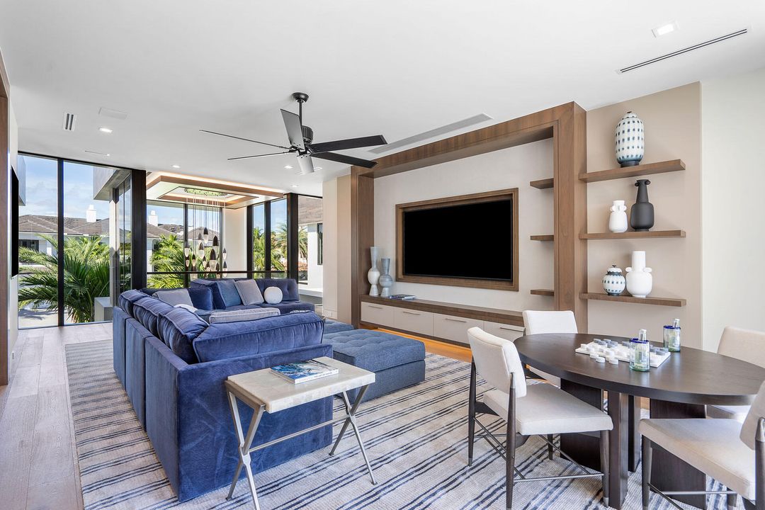 For Sale: $27,500,000 (5 beds, 6 baths, 8287 Square Feet)