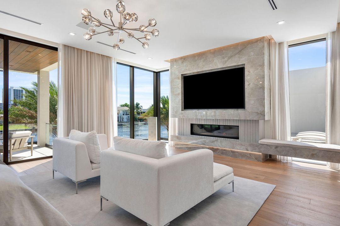 For Sale: $27,500,000 (5 beds, 6 baths, 8287 Square Feet)