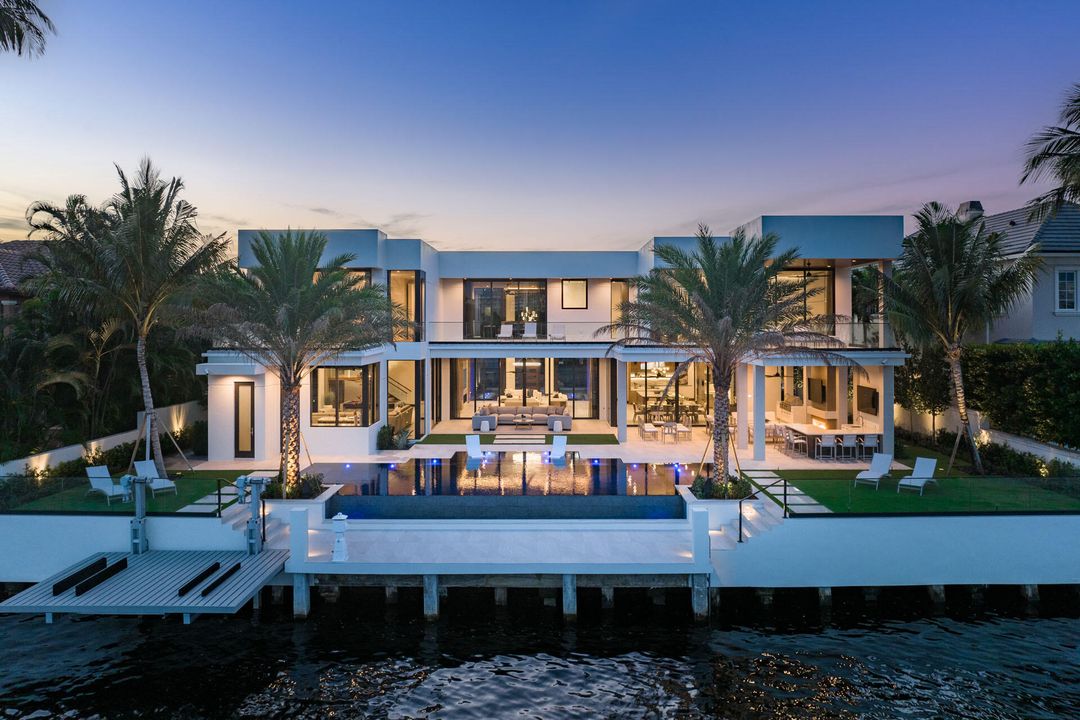 For Sale: $27,500,000 (5 beds, 6 baths, 8287 Square Feet)