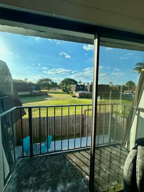 Activo con contrato: $250,000 (2 camas, 2 baños, 1288 Pies cuadrados)