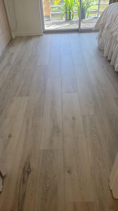 待售: $79,000 (1 贝兹, 1 浴室, 585 平方英尺)