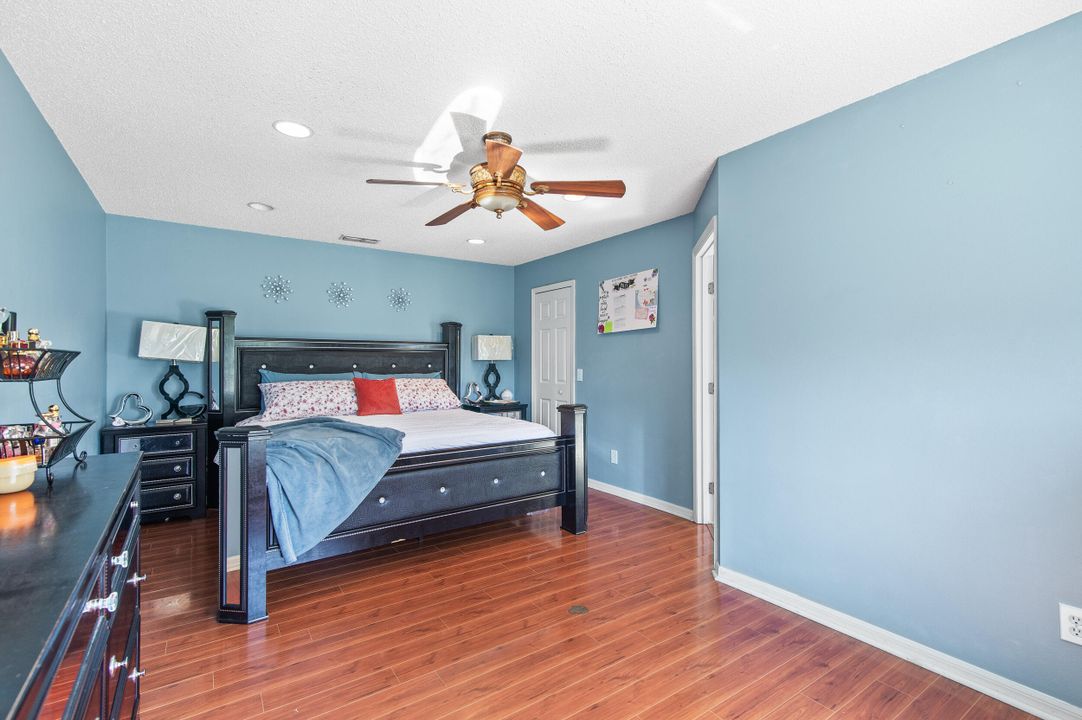 For Sale: $439,900 (3 beds, 2 baths, 2020 Square Feet)