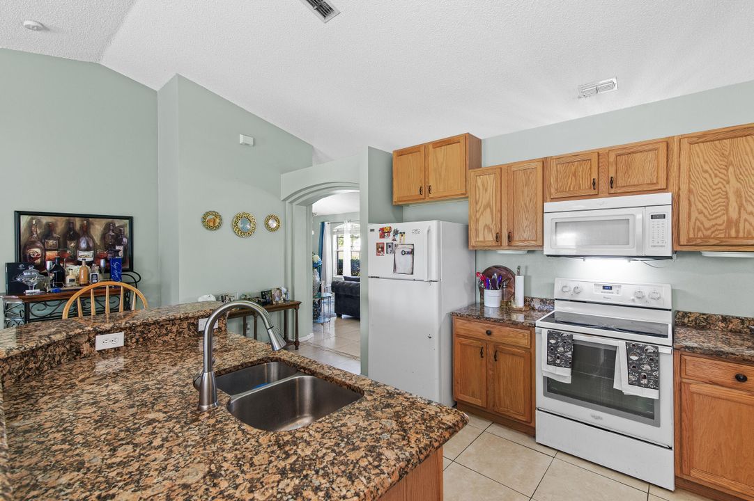 For Sale: $439,900 (3 beds, 2 baths, 2020 Square Feet)