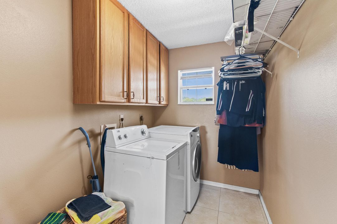 For Sale: $439,900 (3 beds, 2 baths, 2020 Square Feet)