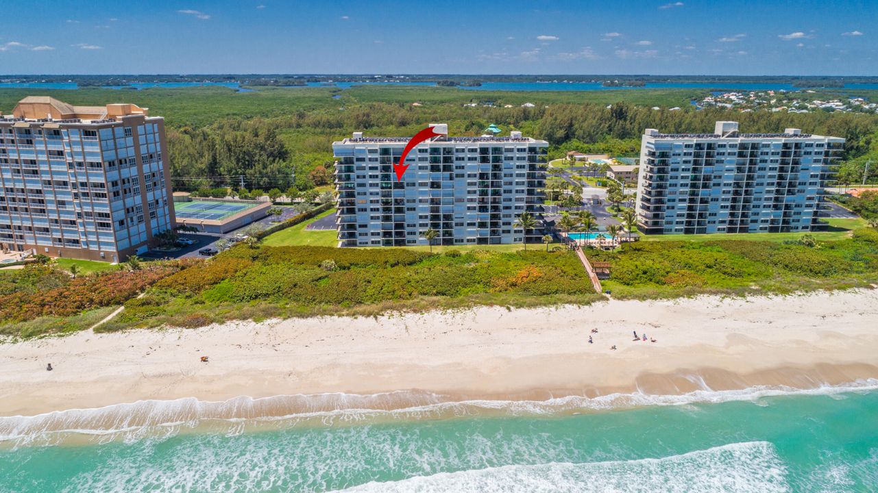 Active With Contract: $375,000 (2 beds, 2 baths, 1053 Square Feet)