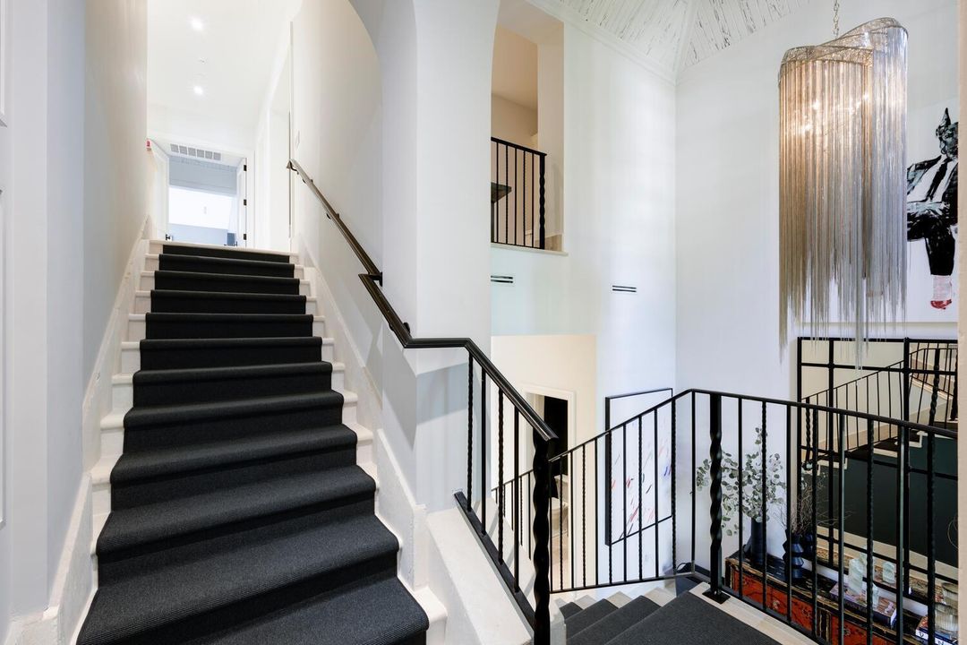 For Sale: $13,850,000 (4 beds, 5 baths, 4530 Square Feet)