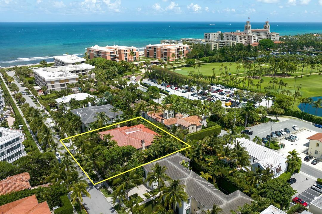 For Sale: $13,850,000 (4 beds, 5 baths, 4530 Square Feet)