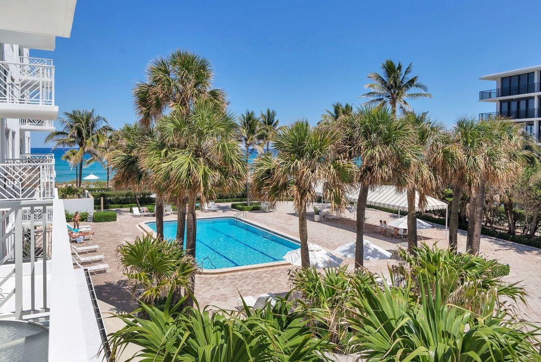 For Sale: $1,299,000 (1 beds, 1 baths, 972 Square Feet)