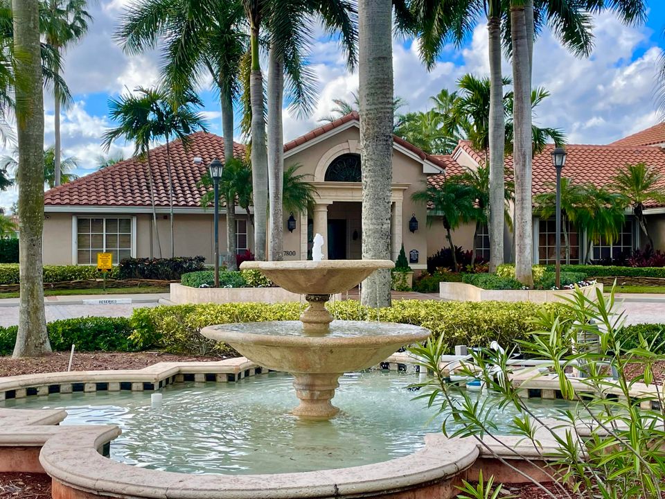 En Venta: $299,000 (3 camas, 2 baños, 1276 Pies cuadrados)